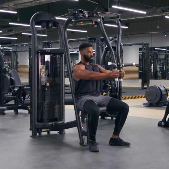 Machine Chest Flys